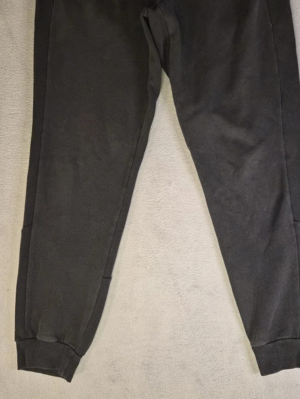 Adidas blackjoggers Unisex Size M #athleisure #sweatpants